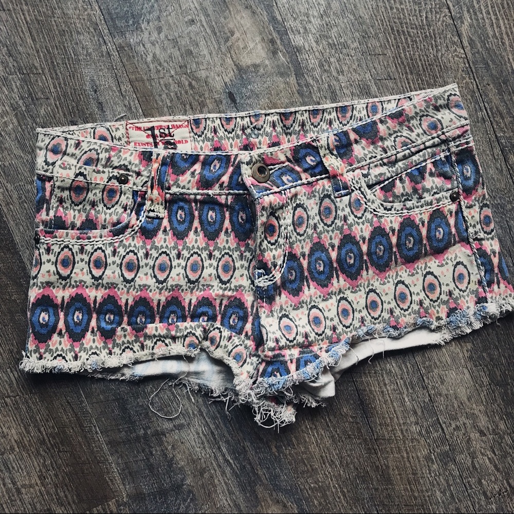 Abstract Pattern Cut-off Jean Shorts